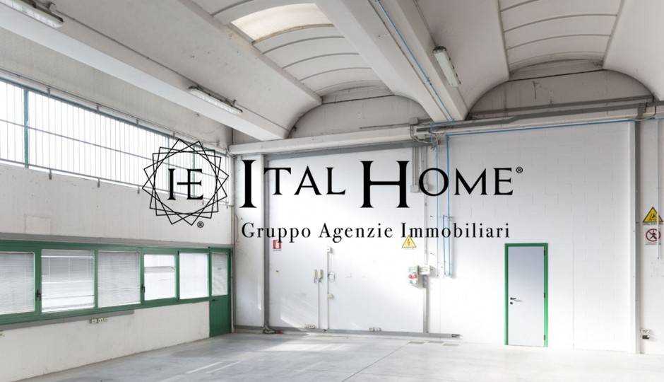 Capannone a Besana in Brianza